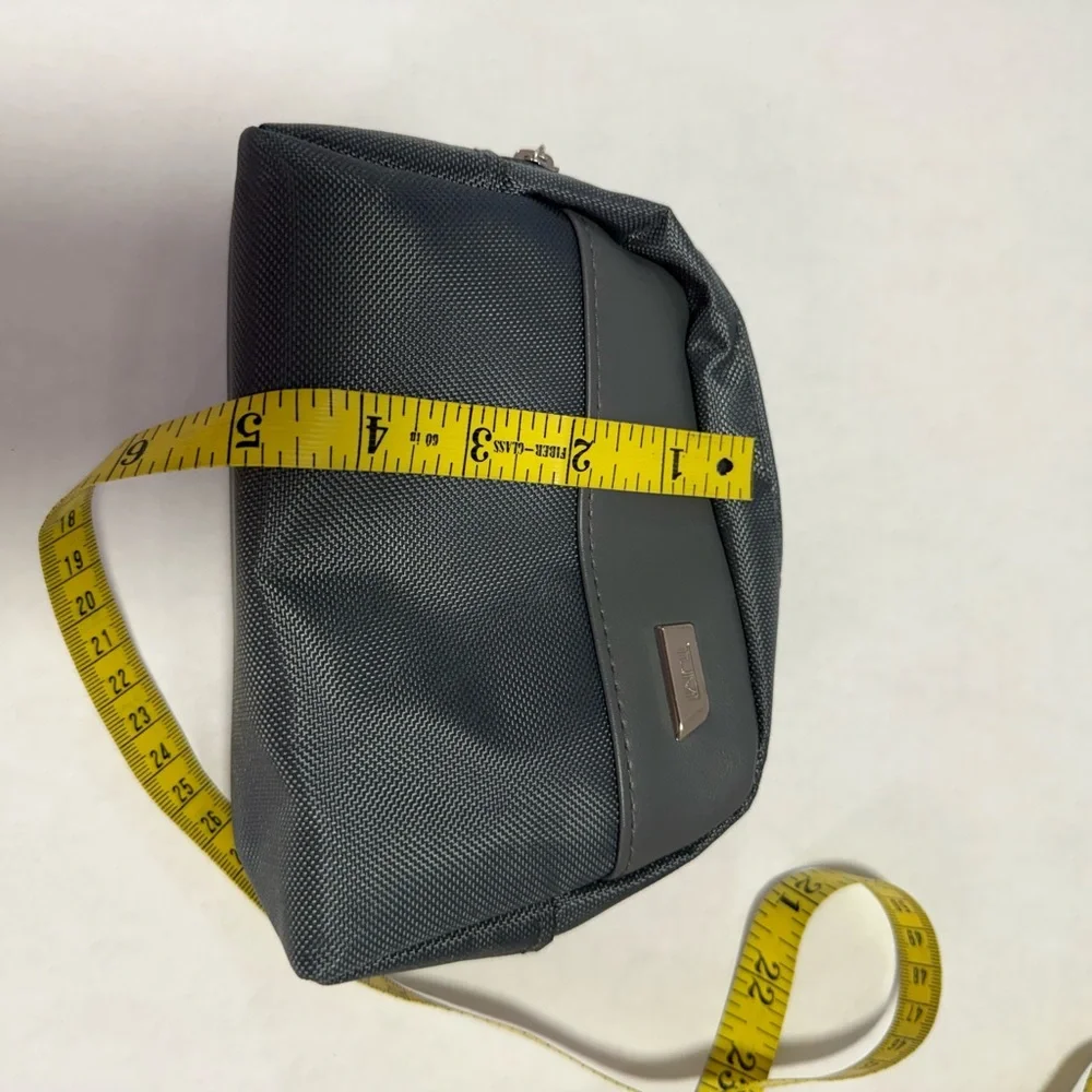 Tumi Gray Toiletry Bag Reusable Travel